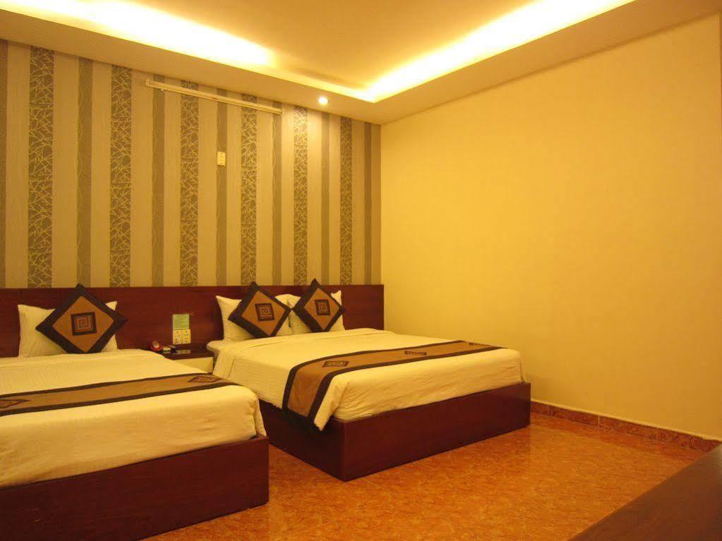 Reddoorz @ Pham Ngu Lao Street 3 Hotel Хошимин Екстериор снимка