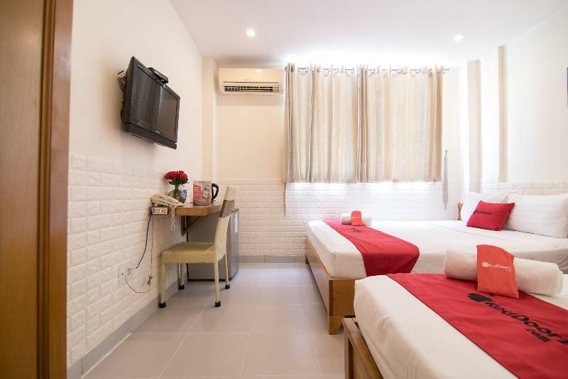 Reddoorz @ Pham Ngu Lao Street 3 Hotel Хошимин Екстериор снимка