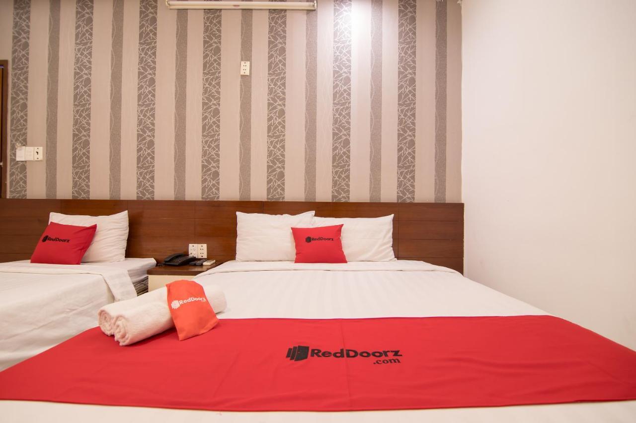 Reddoorz @ Pham Ngu Lao Street 3 Hotel Хошимин Екстериор снимка