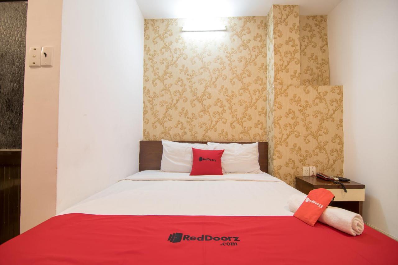 Reddoorz @ Pham Ngu Lao Street 3 Hotel Хошимин Екстериор снимка