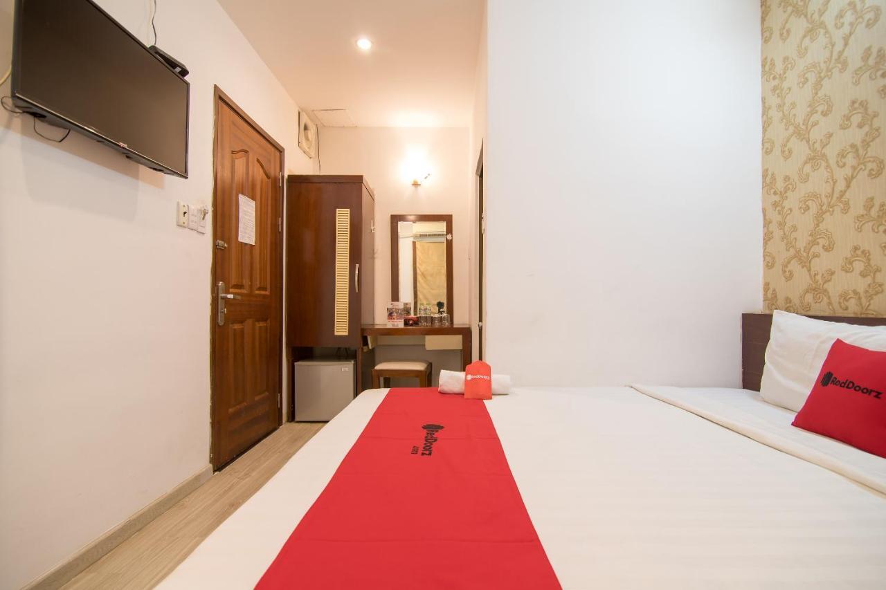 Reddoorz @ Pham Ngu Lao Street 3 Hotel Хошимин Екстериор снимка