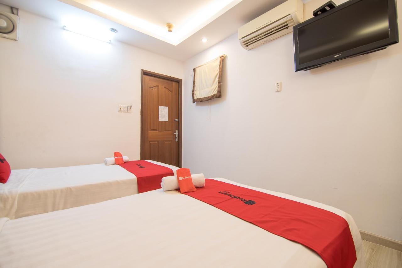 Reddoorz @ Pham Ngu Lao Street 3 Hotel Хошимин Екстериор снимка