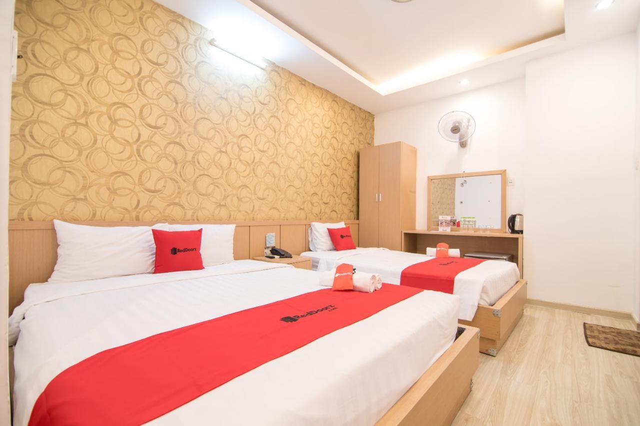 Reddoorz @ Pham Ngu Lao Street 3 Hotel Хошимин Екстериор снимка